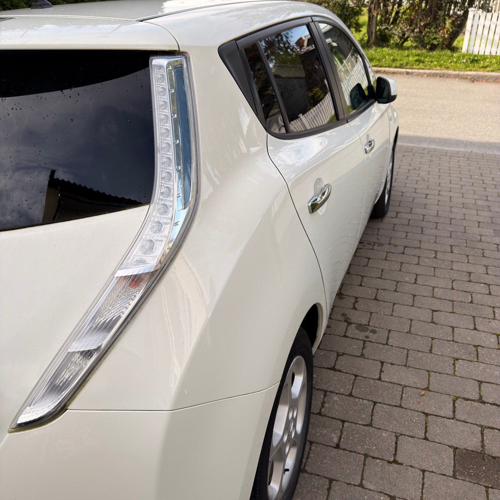 Nissan Leaf 30 kWh, 109ps, 2017