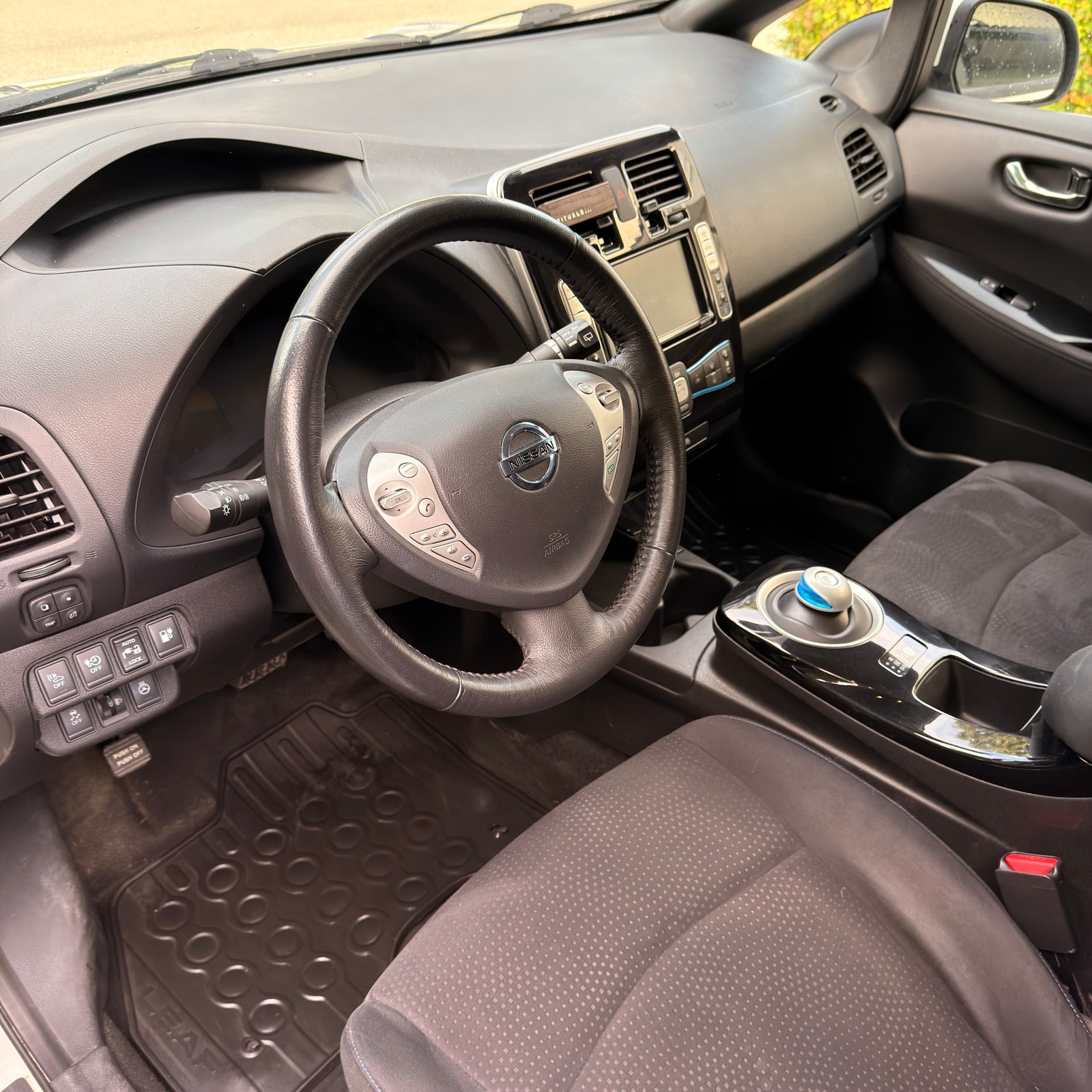 Nissan Leaf 30 kWh, 109ps, 2017