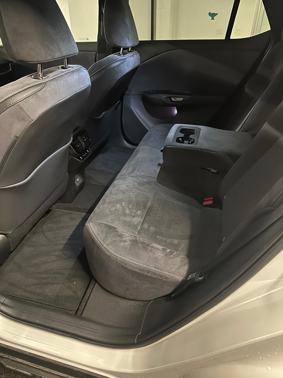 Lexus RZ 450e, 313ps, 2023