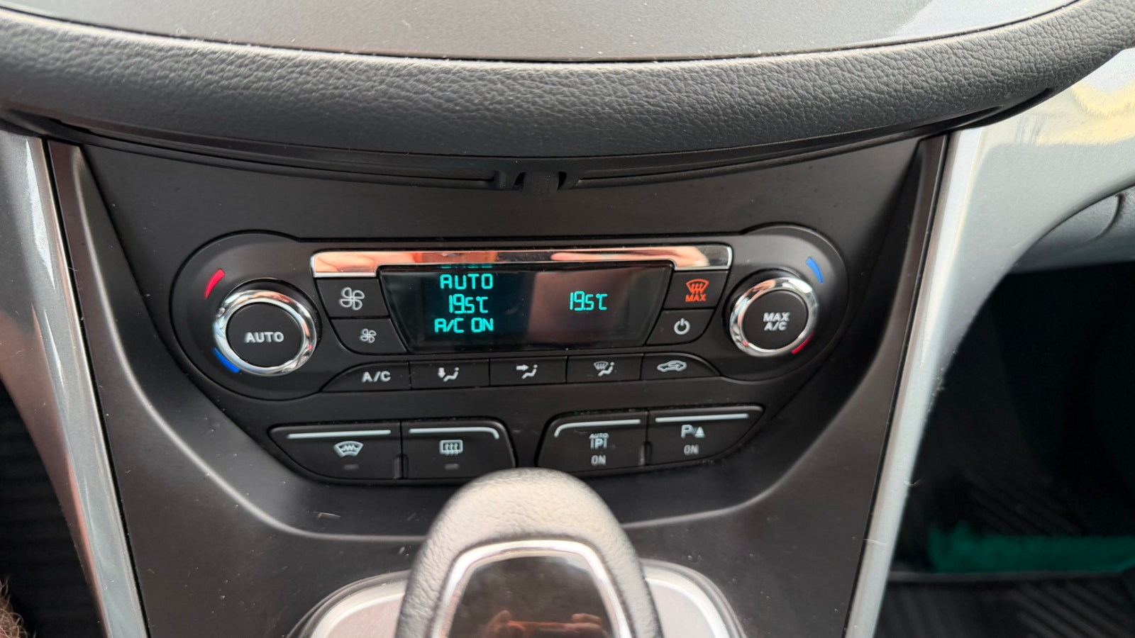 Ford C-Max 2.0 TDCi Powershift, 140hp, 2014