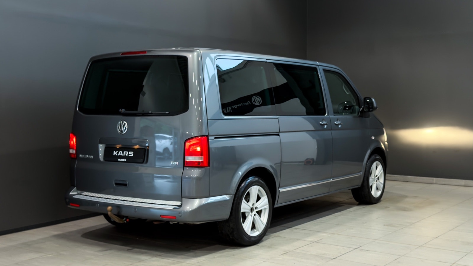Volkswagen Multivan 2.0 TDI BMT DSG Sequential, 7-trins, 140ps, 2011