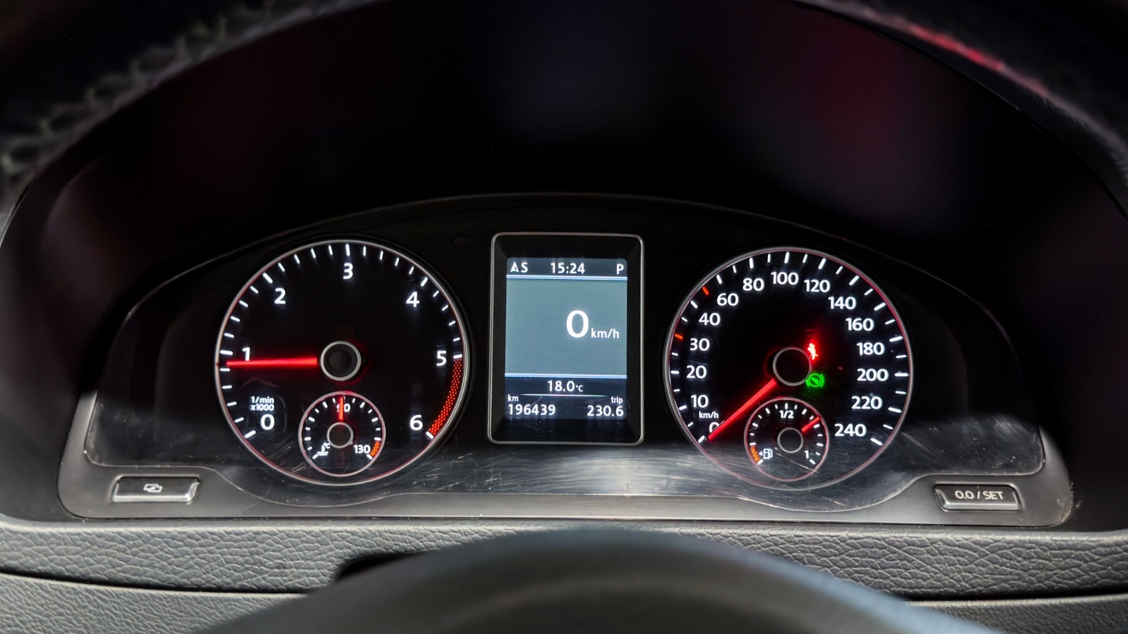 Volkswagen Multivan 2.0 TDI BMT DSG Sequential, 7-trins, 140ps, 2011