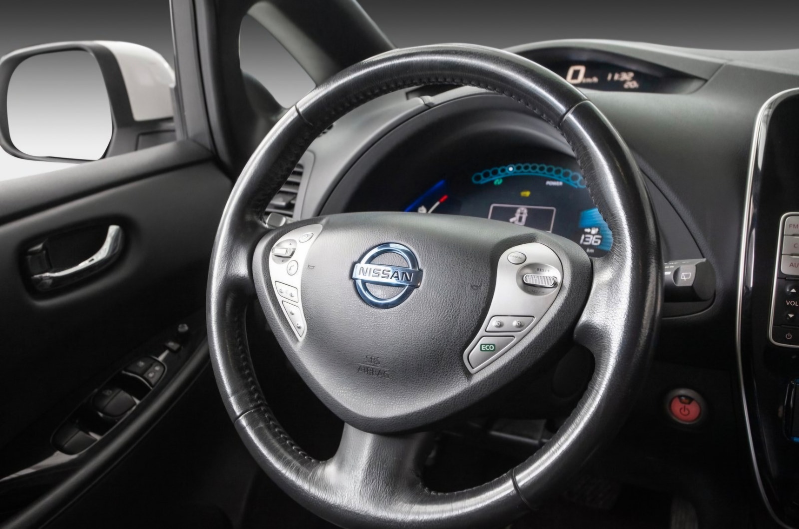Nissan Leaf 24 kWh, 109hp, 2014
