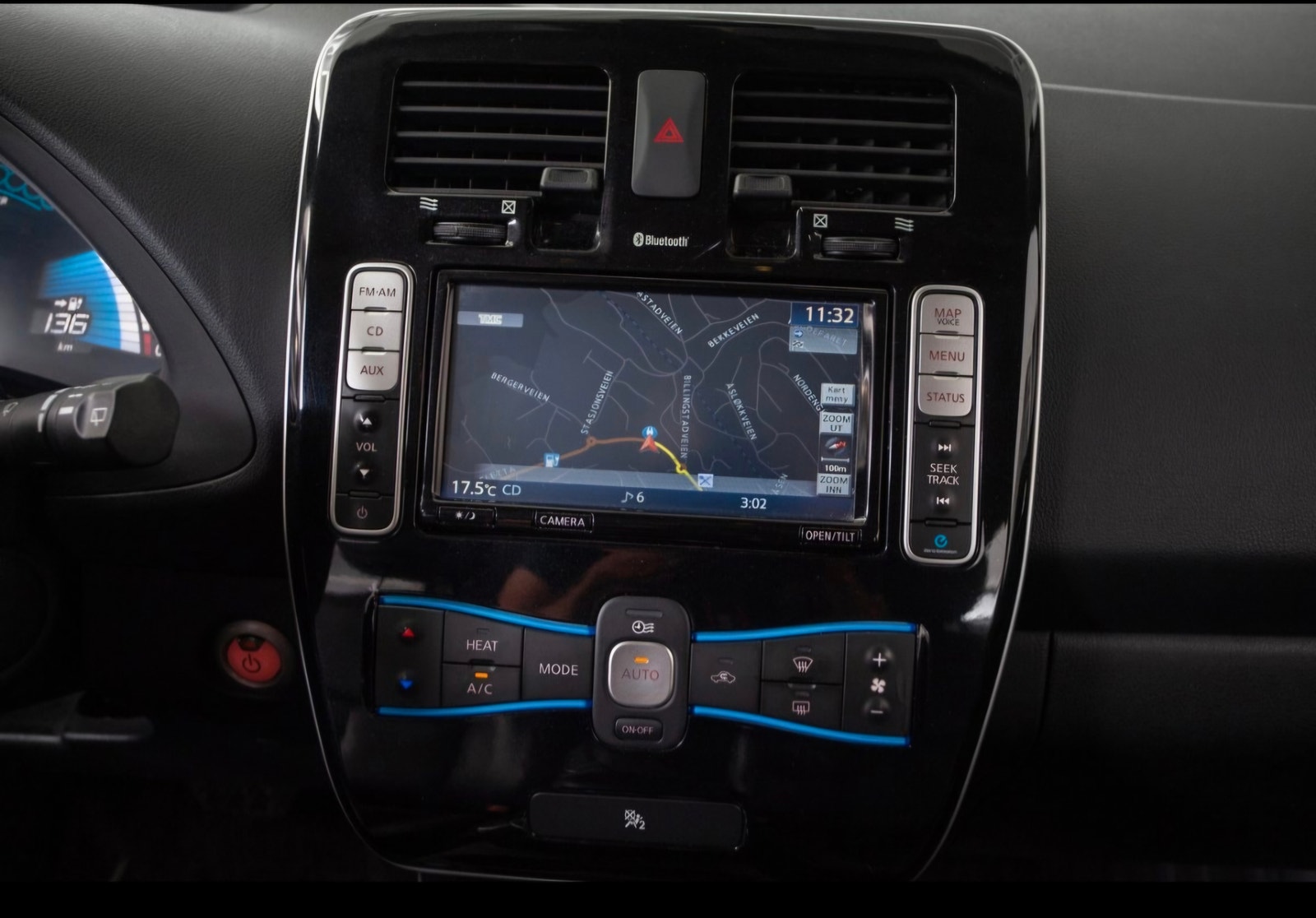 Nissan Leaf 24 kWh, 109hp, 2014
