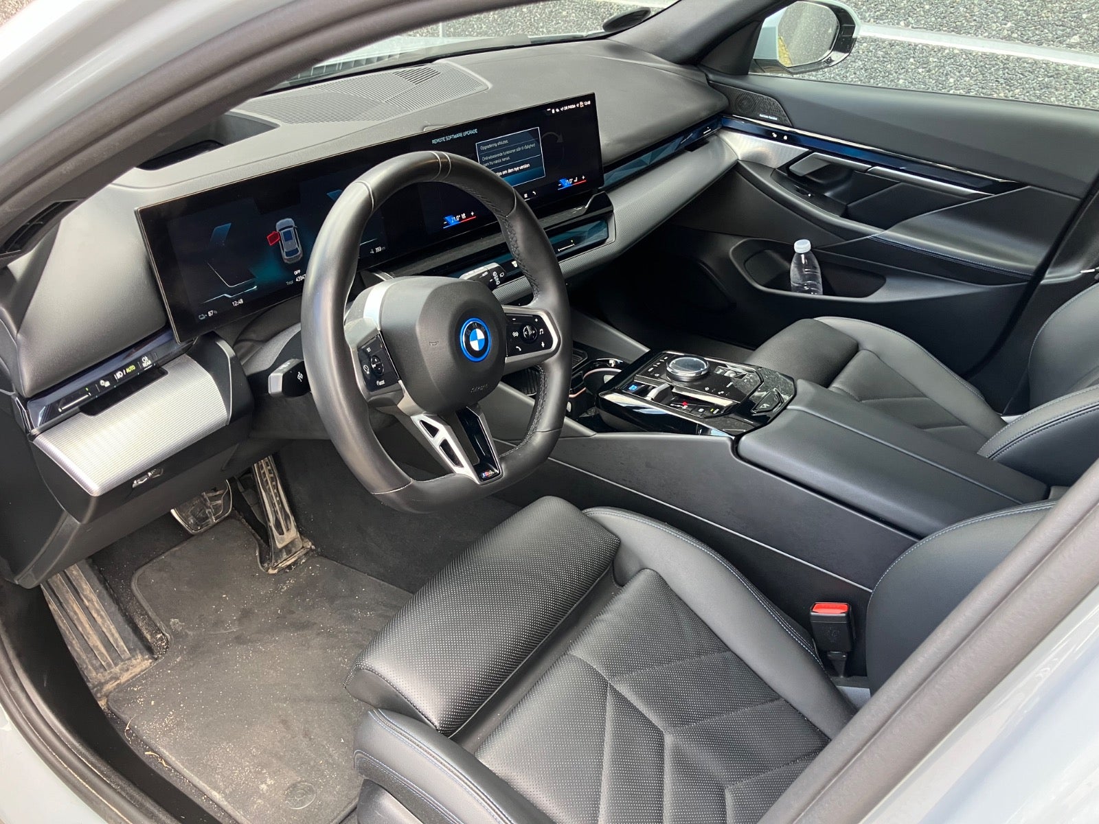 BMW i5 eDrive40 Touring, 340hp, 2025