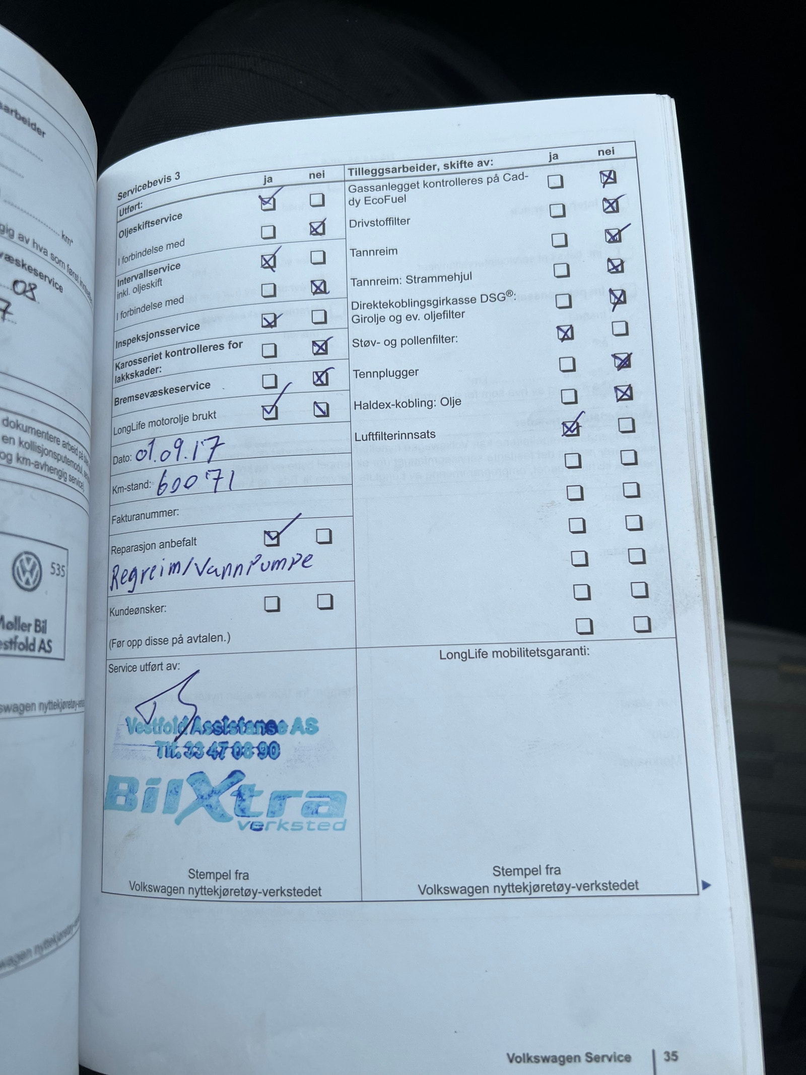 Volkswagen Caddy Maxi Panel Van 1.6 TDI BMT DPF Manual, 5-trins, 102ps, 2011