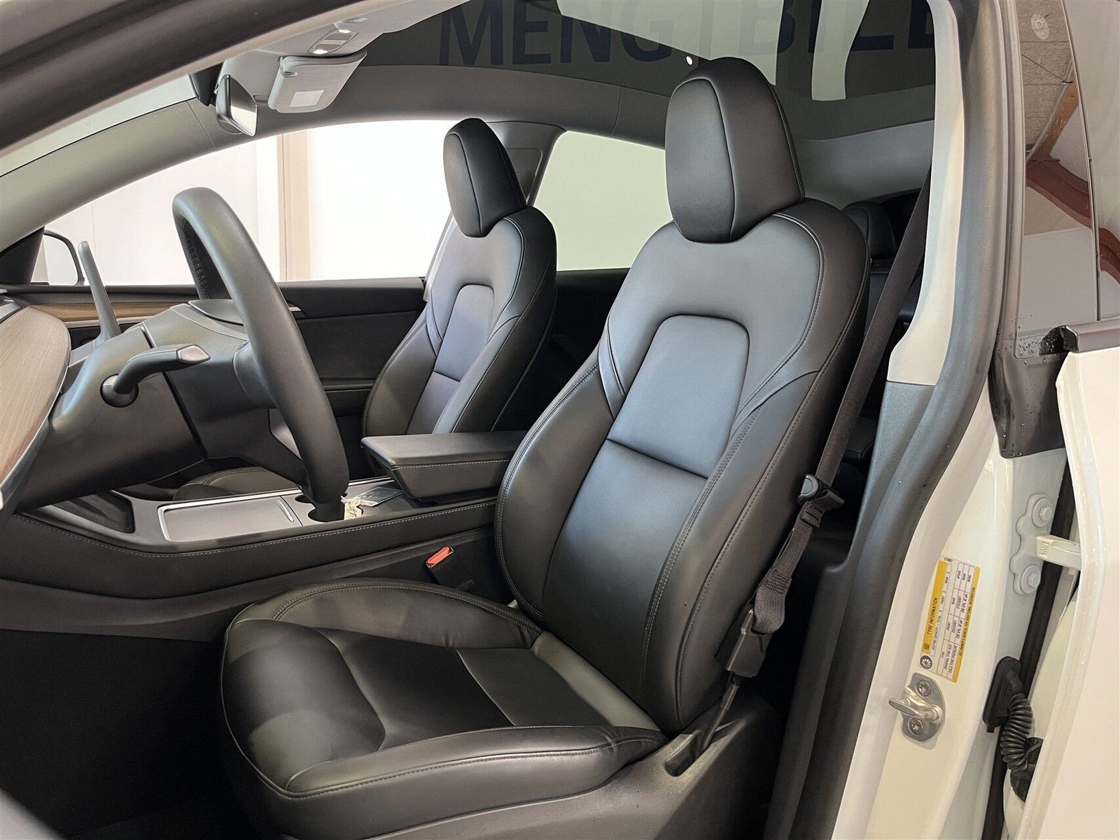 Tesla Model Y Performance, 534ps, 2024