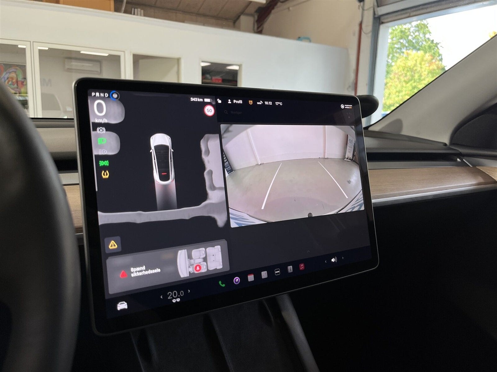 Tesla Model Y Performance, 534ps, 2024