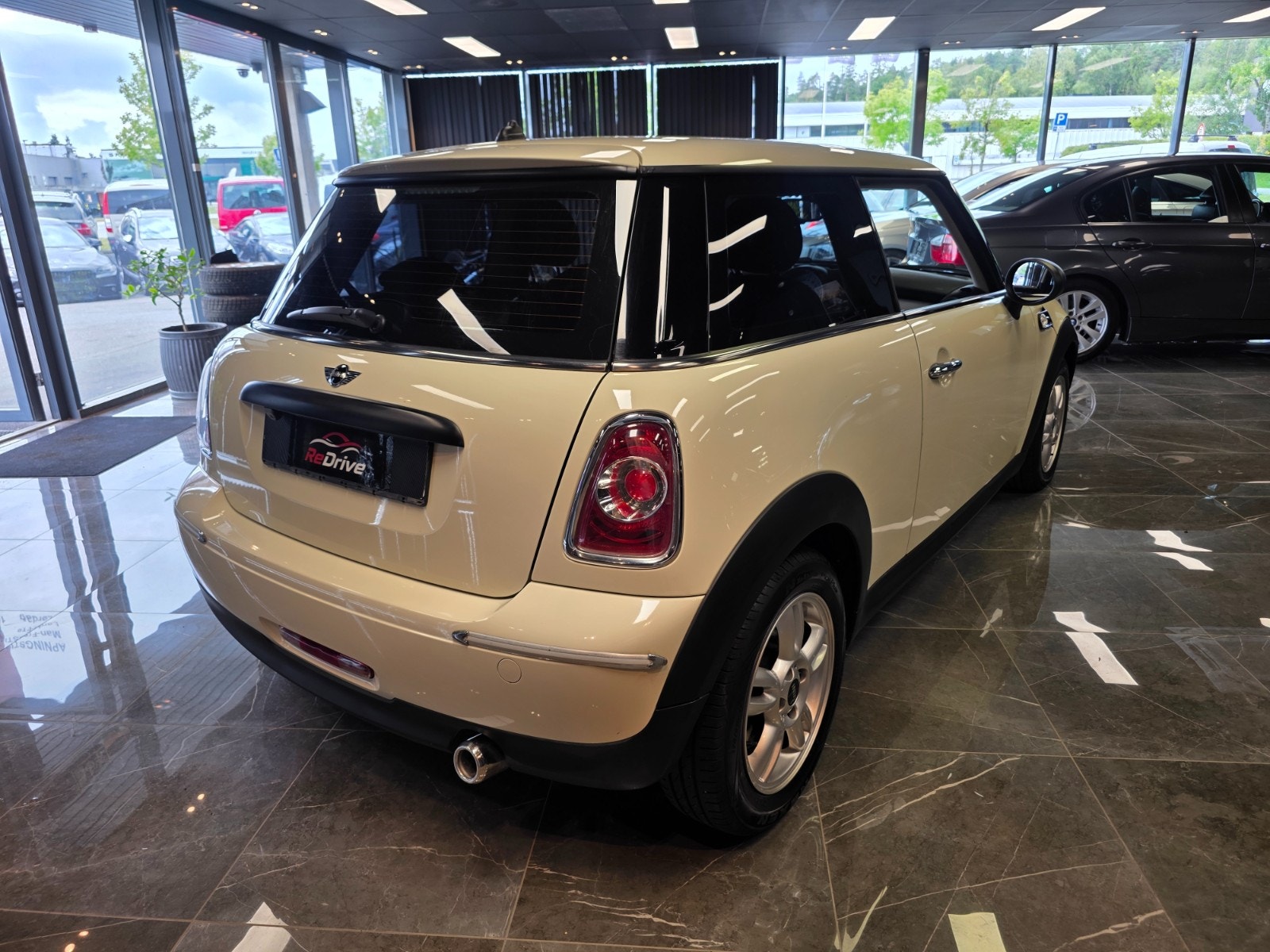 MINI One D Manual, 6-trins, 90ps, 2011