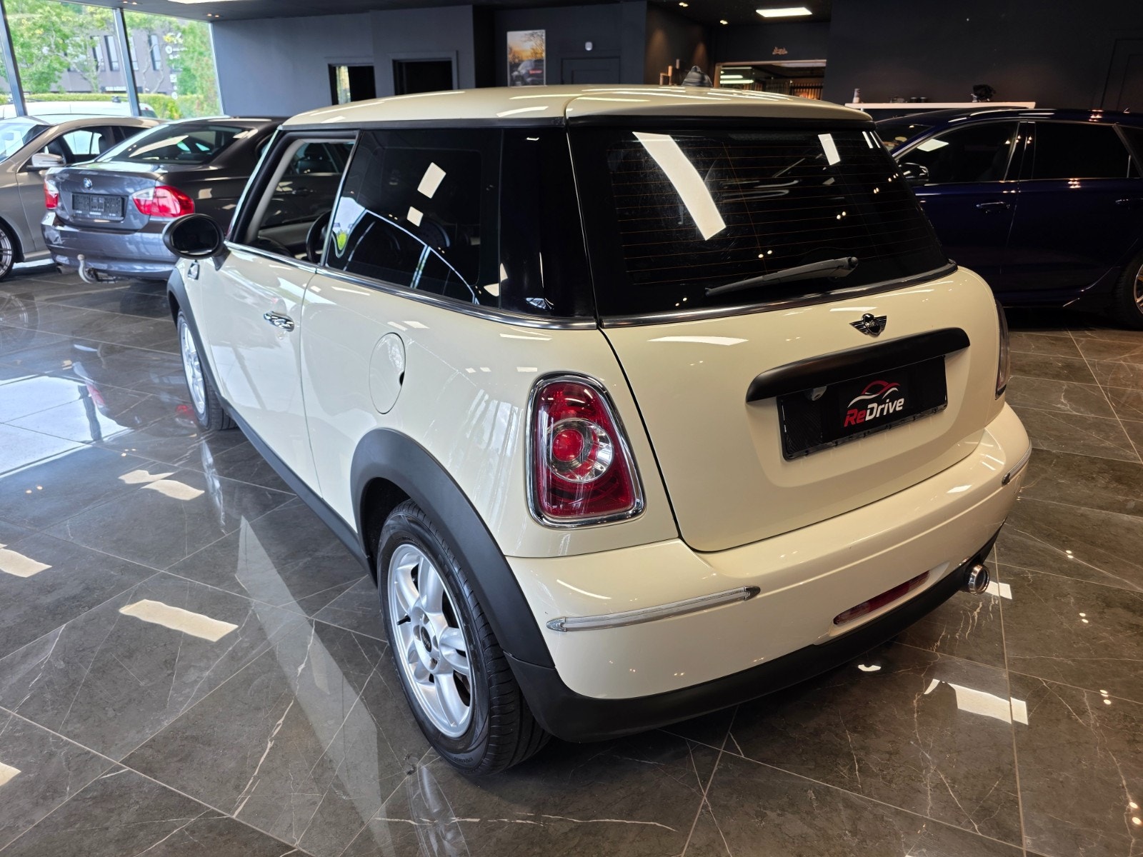 MINI One D Manual, 6-trins, 90ps, 2011