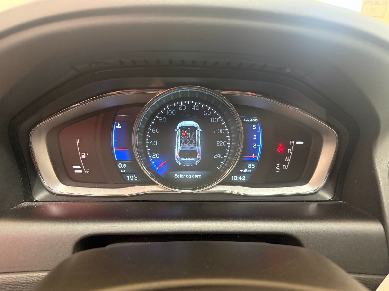 Volvo XC60 D4 Geartronic, 181hp, 2015
