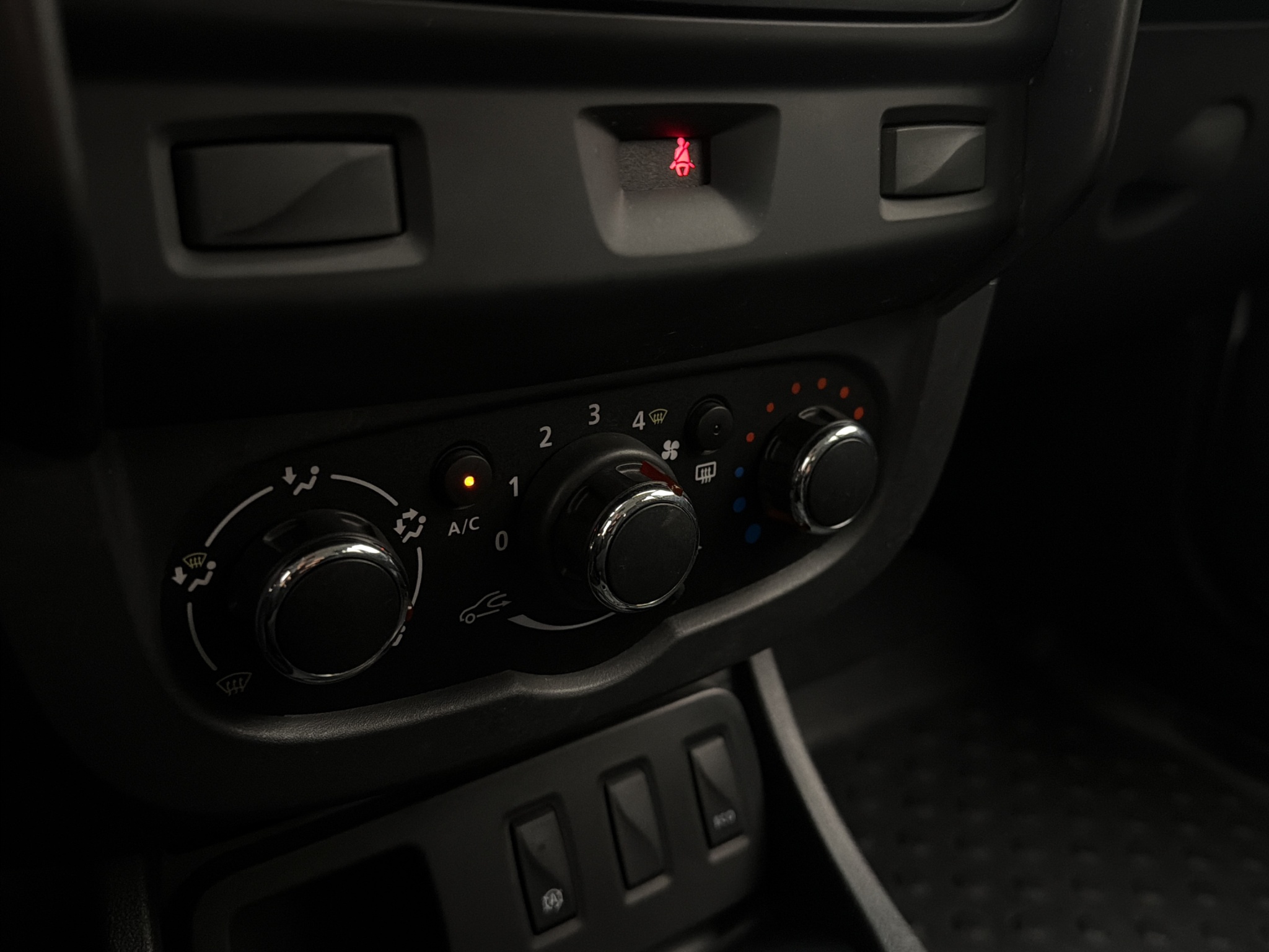Dacia Duster 1.6 SCe Manual, 115hp, 2016