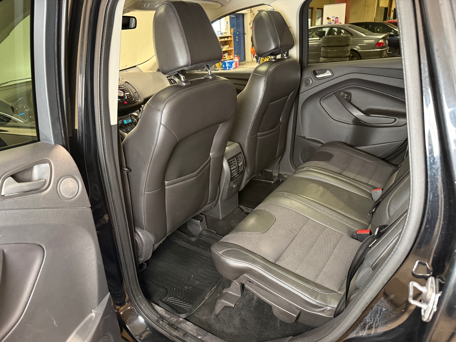 Ford Kuga 1.6 EcoBoost AWD SelectShift, 182hp, 2013