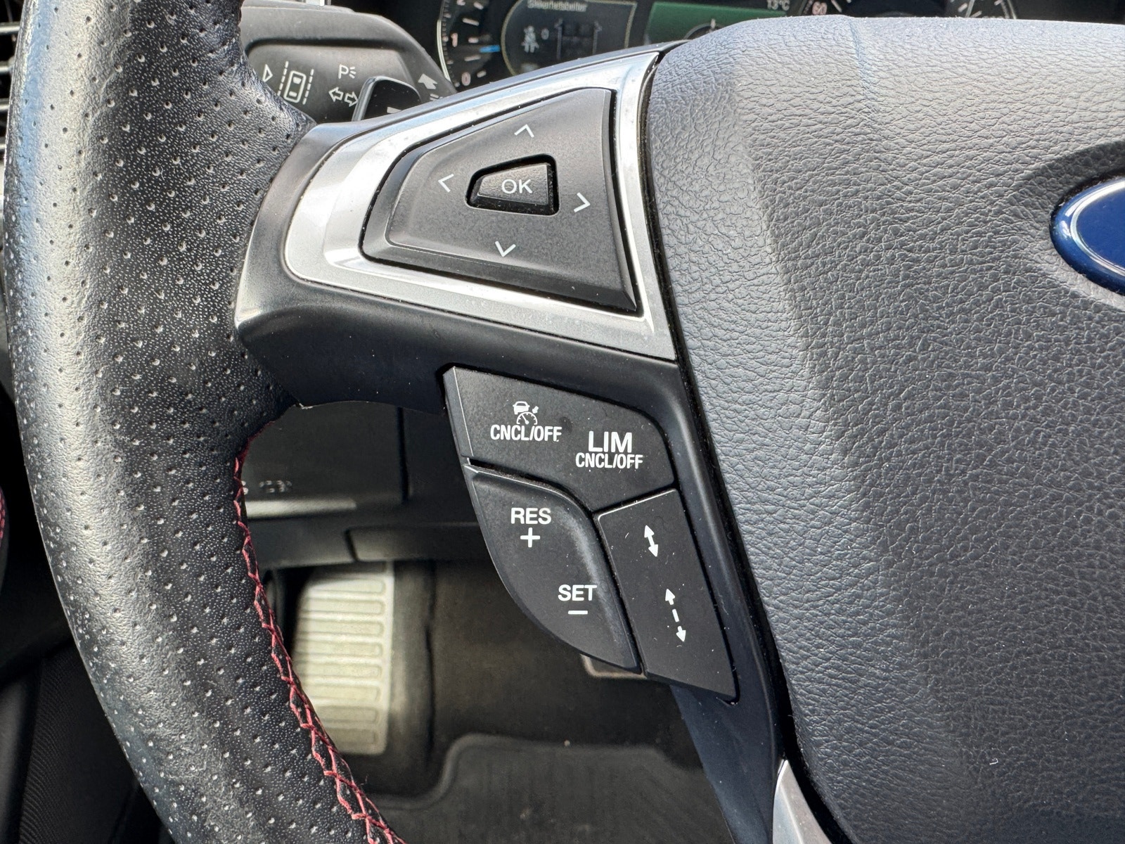 Ford S-MAX 2.0 TDCi Powershift 6, 6-trins, 150ps, 2018