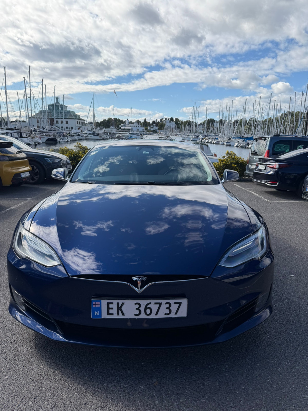 Tesla Model S 75D, 525ps, 2017