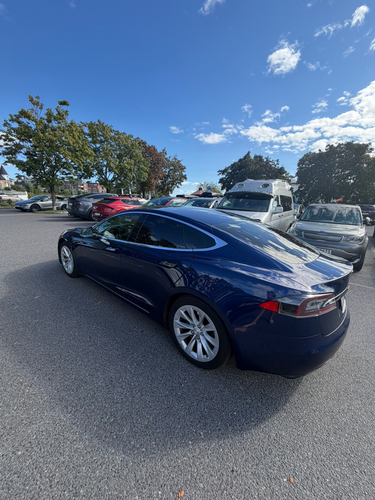 Tesla Model S 75D, 525ps, 2017