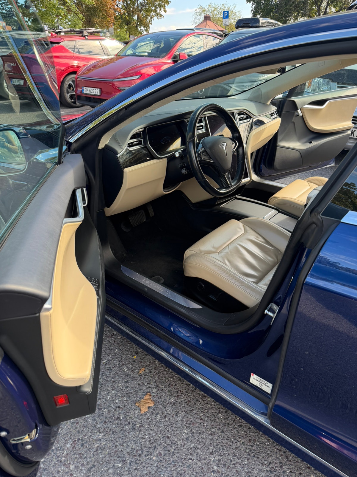 Tesla Model S 75D, 525ps, 2017