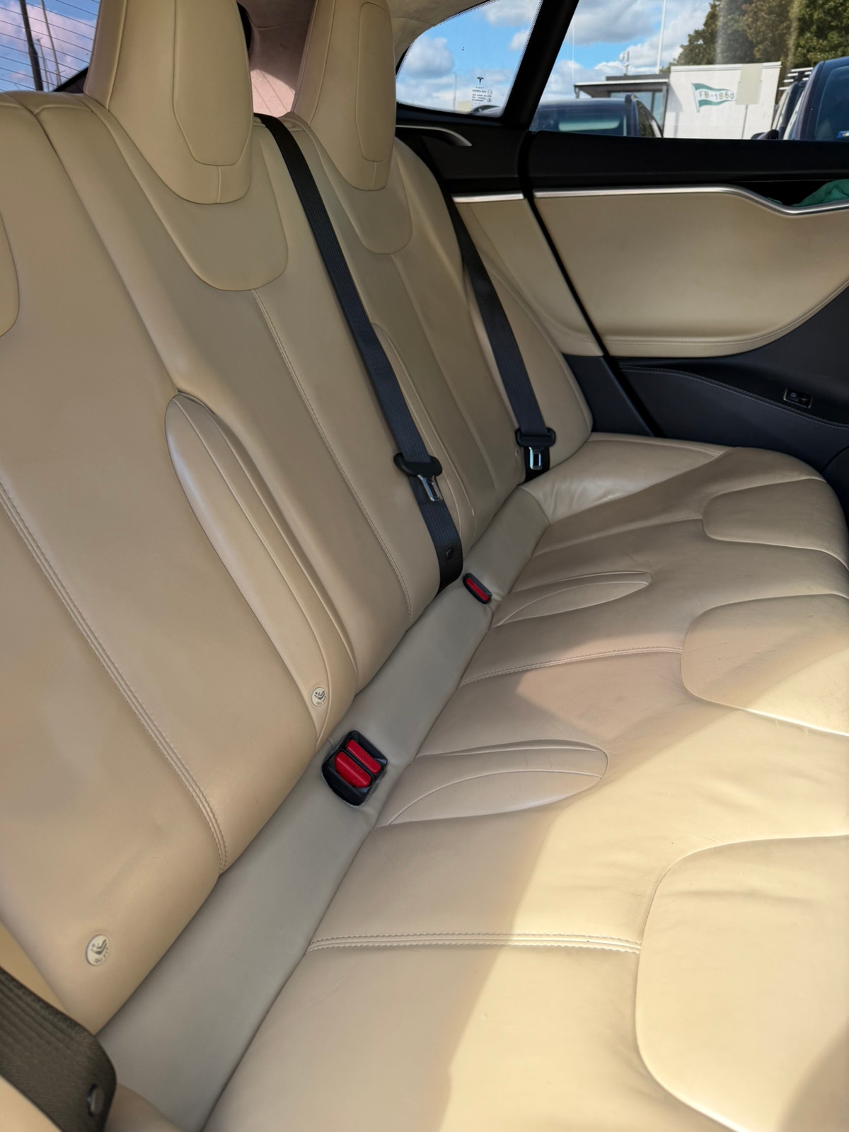 Tesla Model S 75D, 525ps, 2017