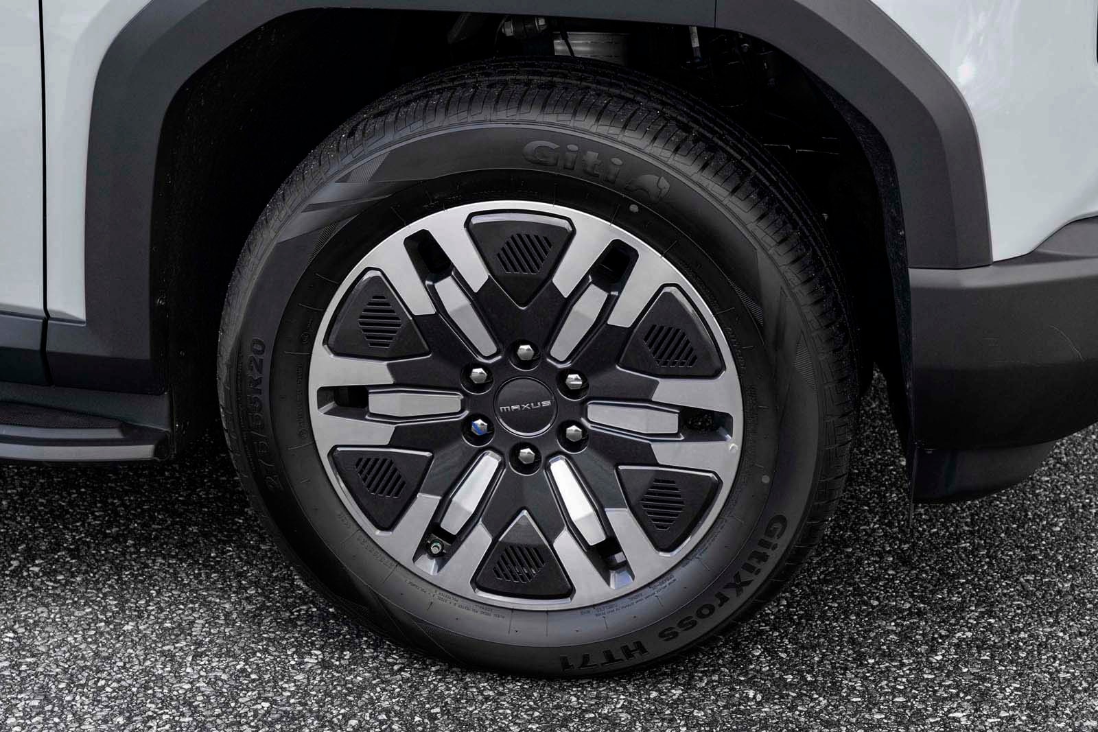 Maxus e-Terron 9 102 kWh 4WD, 442ps, 2025