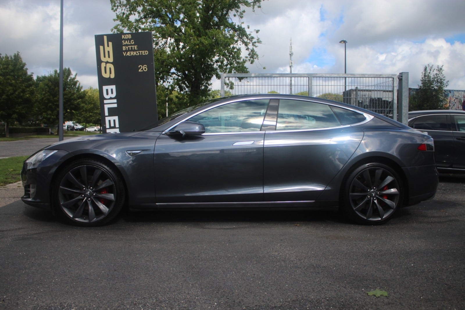 Tesla Model S P90D, 511ps, 2015