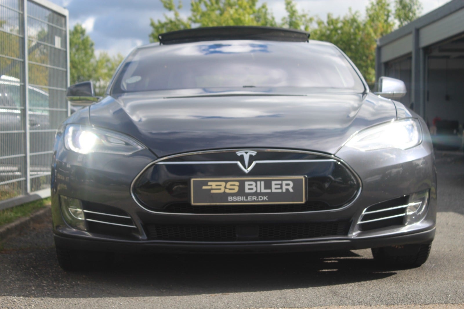 Tesla Model S P90D, 511ps, 2015
