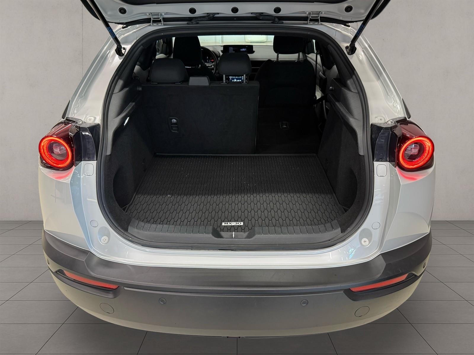 Mazda MX-30 e-Skyactiv EV, 143hp, 2021
