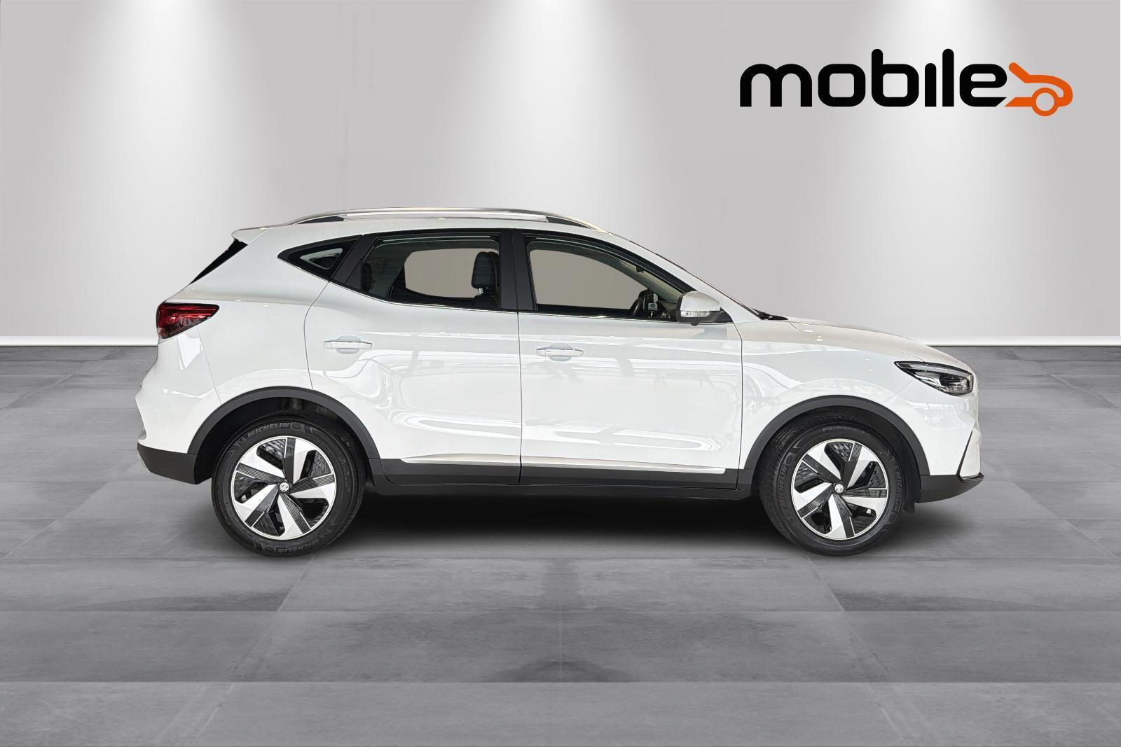 MG ZS EV Long Range, 156ps, 2022