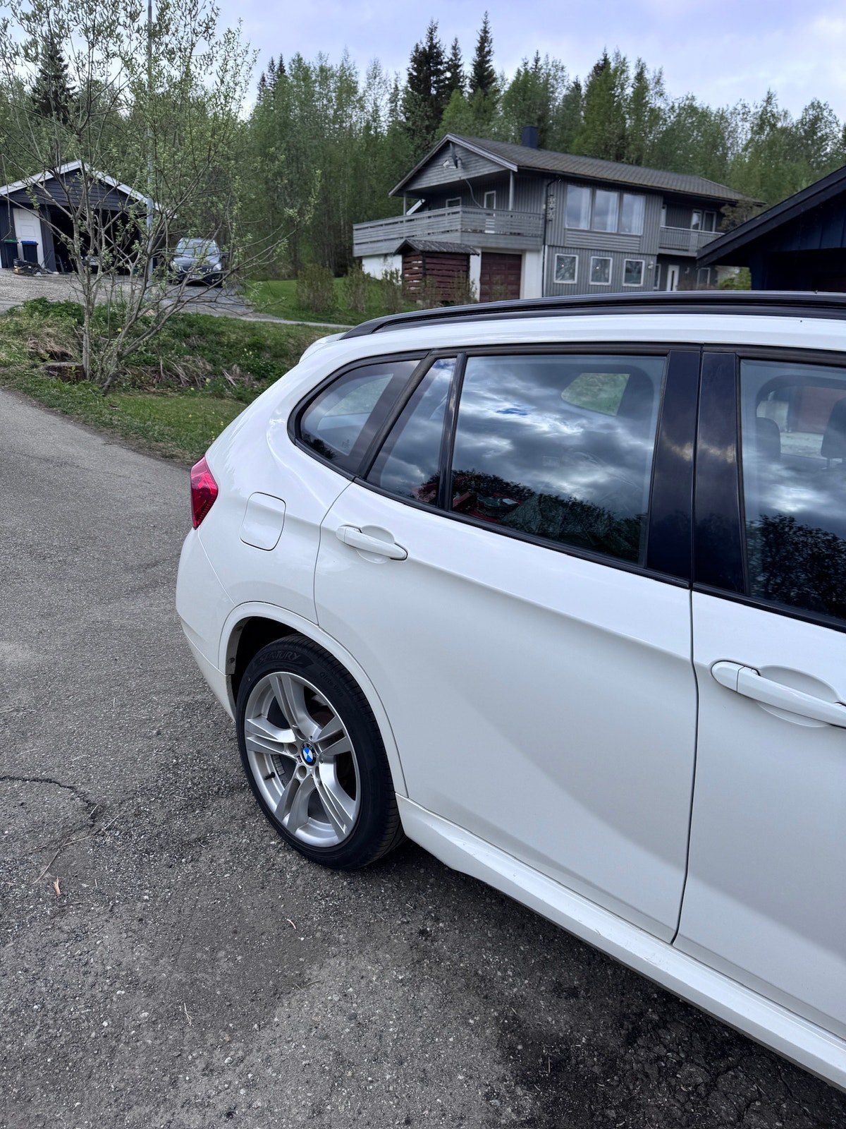 BMW X1 xDrive18d Steptronic, 136hp, 2012
