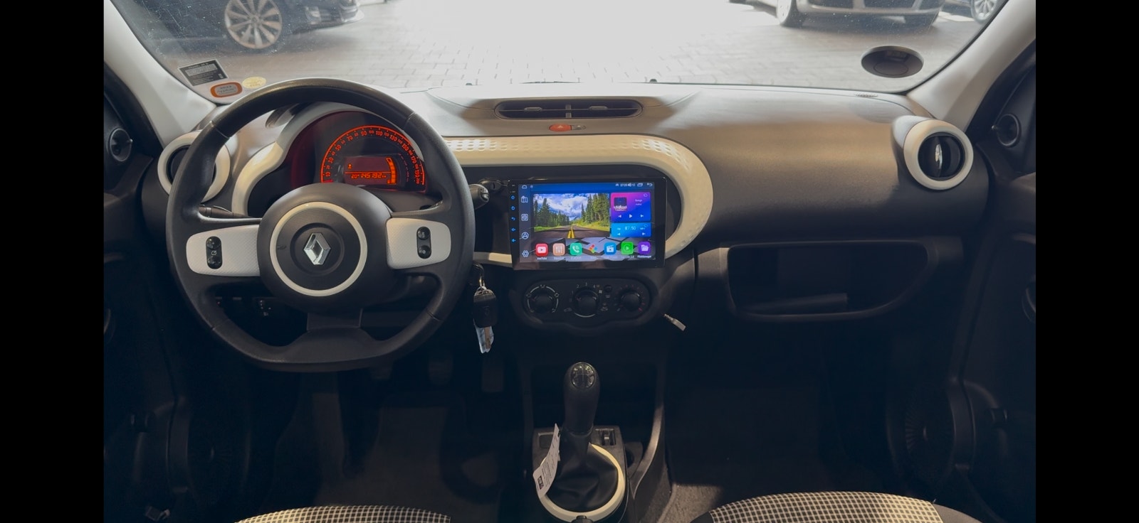 Renault Twingo 1.0 SCe EDC, 6-trinn, 71hk, 2016