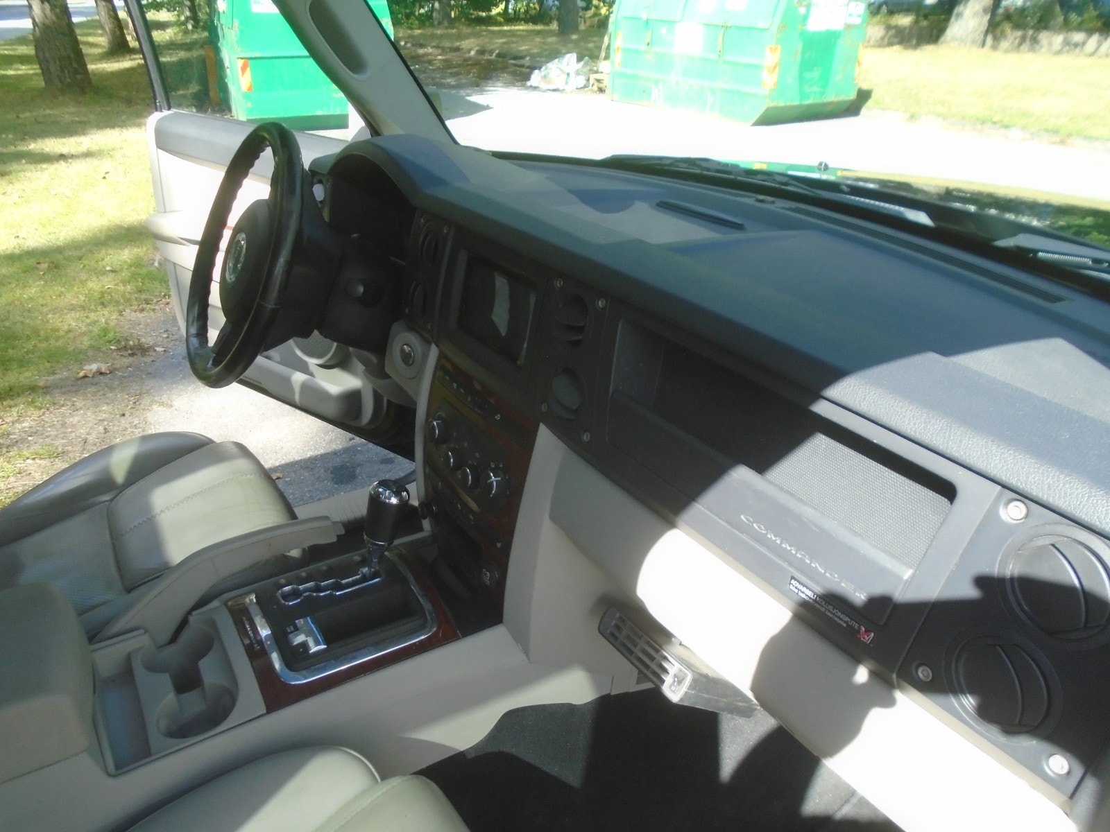 Jeep Commander 3.0 V6 CRD 4WD Automatic, 5-trins, 218ps, 2007