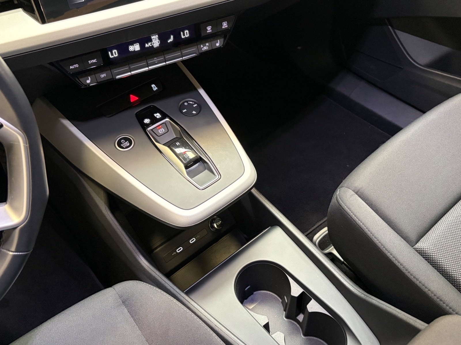 Audi Q4 40 e-tron, 204ps, 2022