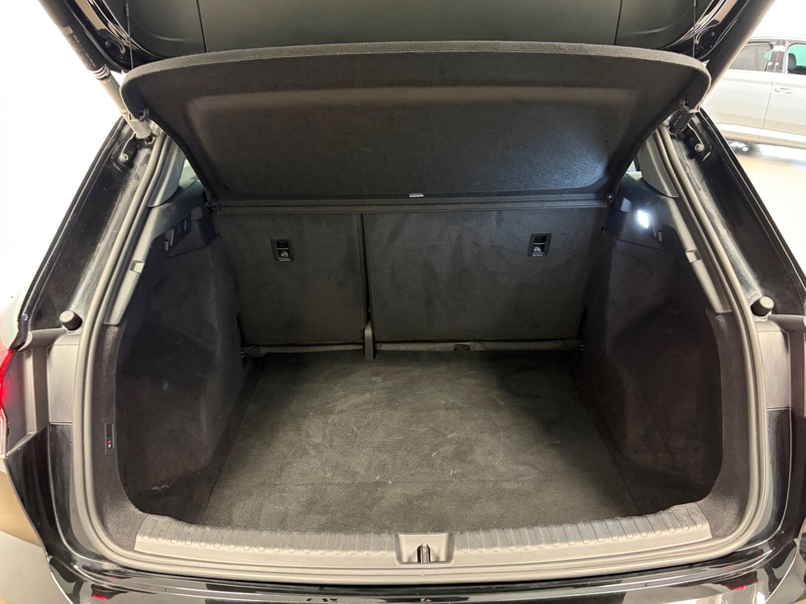 Audi Q4 40 e-tron, 204ps, 2022