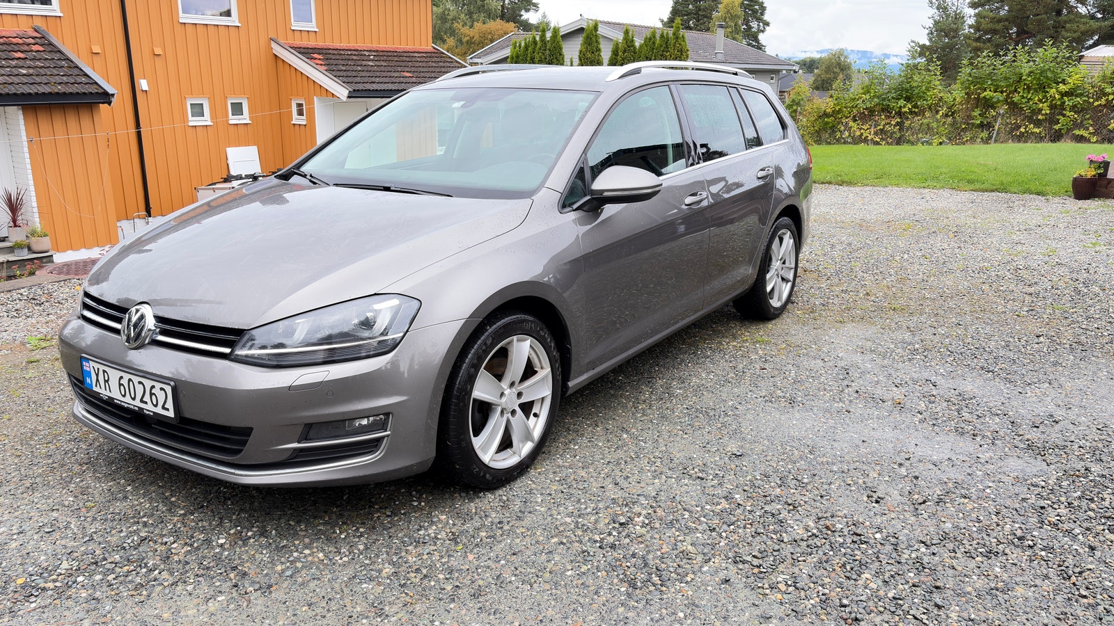 Volkswagen Golf Variant 1.6 TDI DPF BMT DSG Sequential, 7-trins, 105ps, 2014