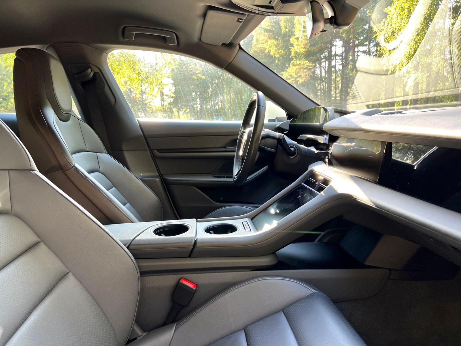 Porsche Taycan Direct Drive/Automatic, 326hp, 2021