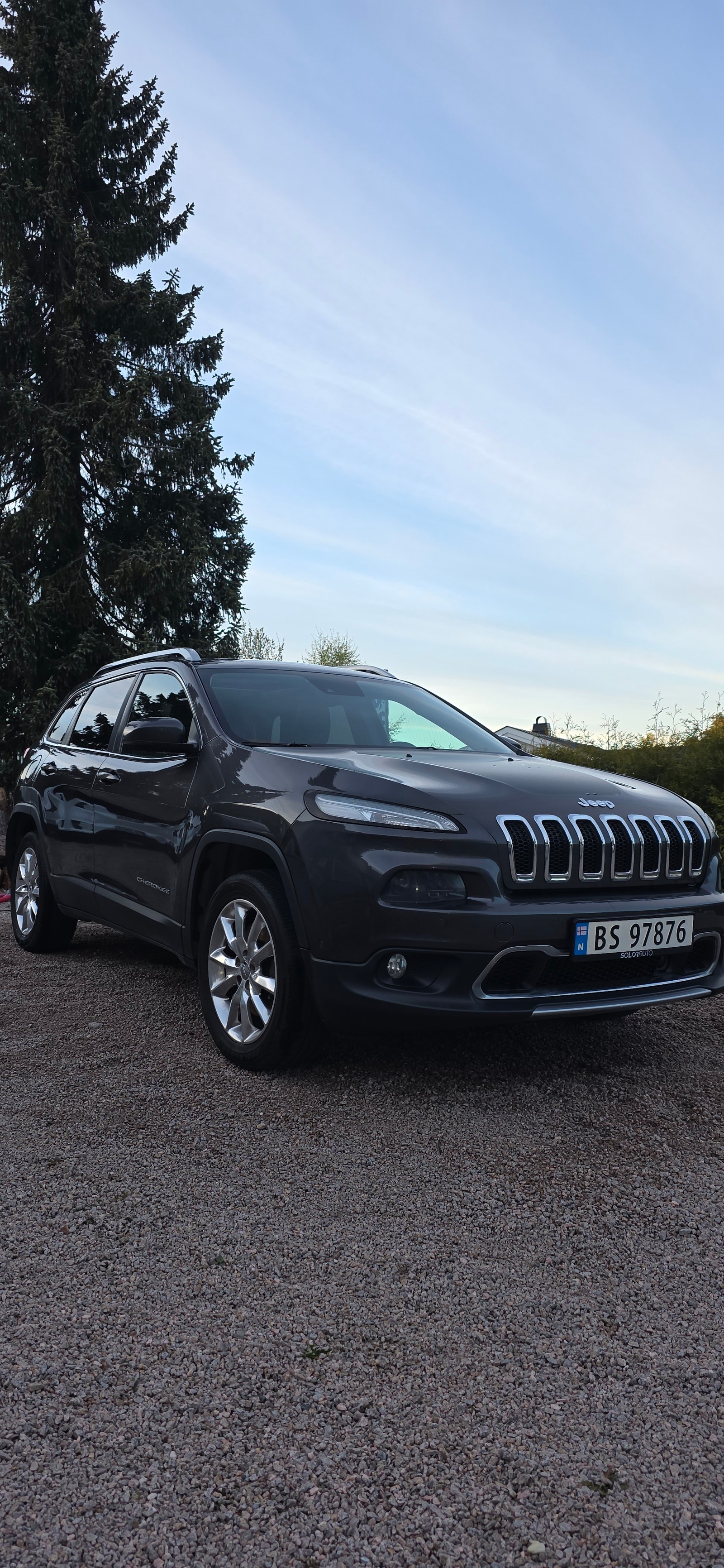 Jeep Cherokee 2.0 CRD 4WD Automatic, 9-trins, 170ps, 2014