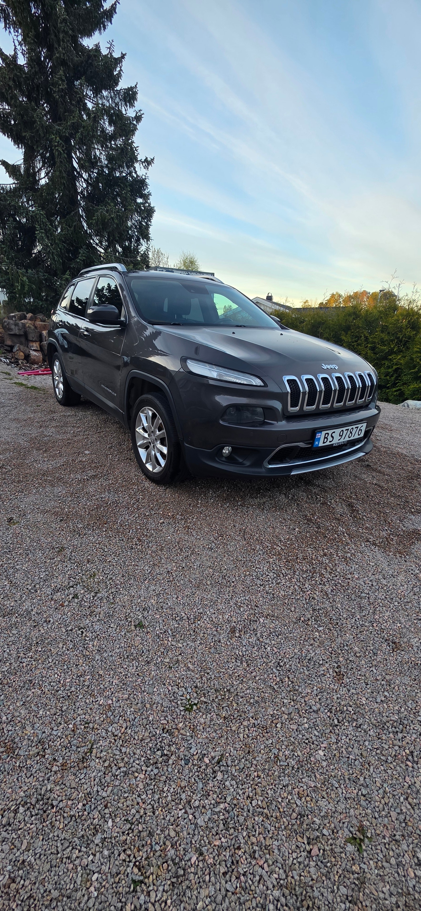 Jeep Cherokee 2.0 CRD 4WD Automatic, 9-trins, 170ps, 2014
