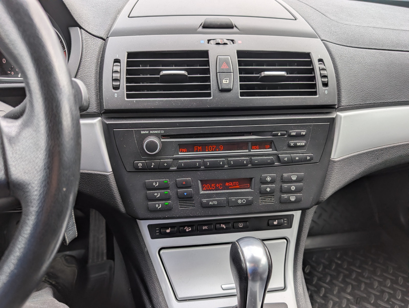 BMW X3 xDrive20d Automatisk, 6-trinn, 163hk, 2010
