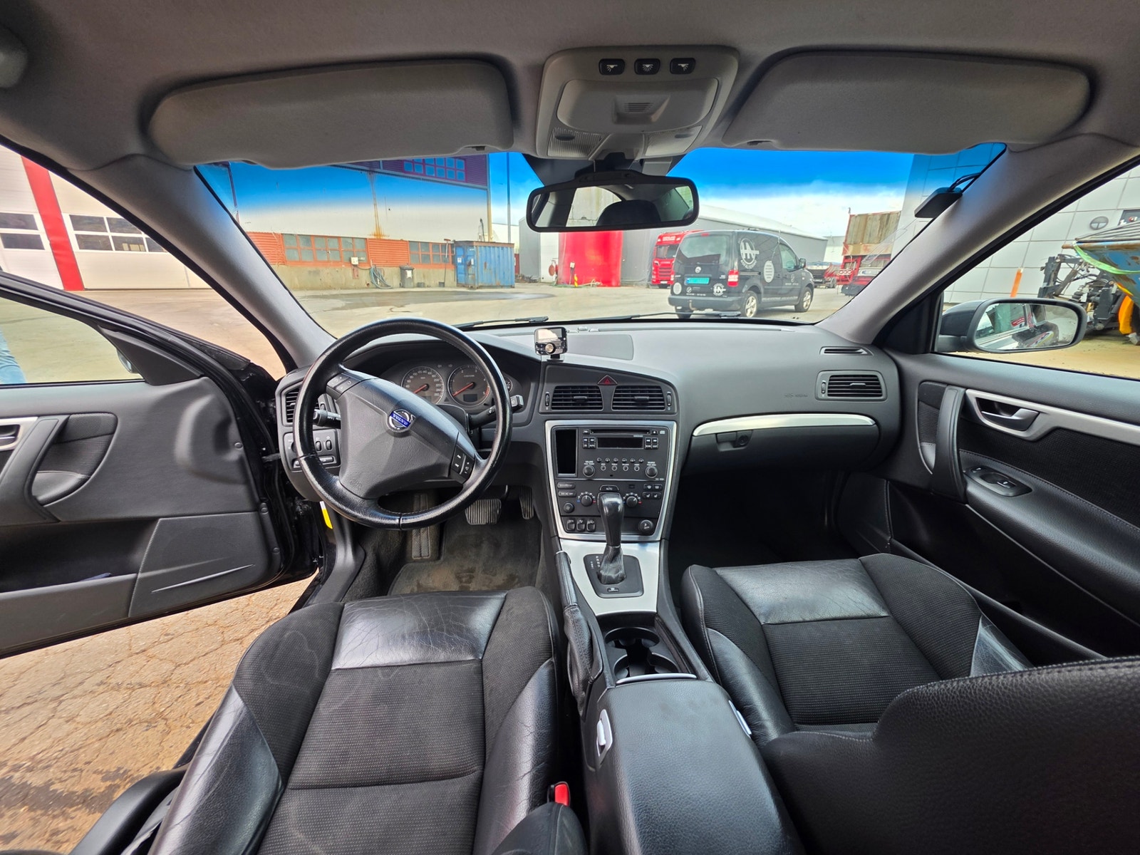 Volvo S60 2.4D Automatic, 163hp, 2006