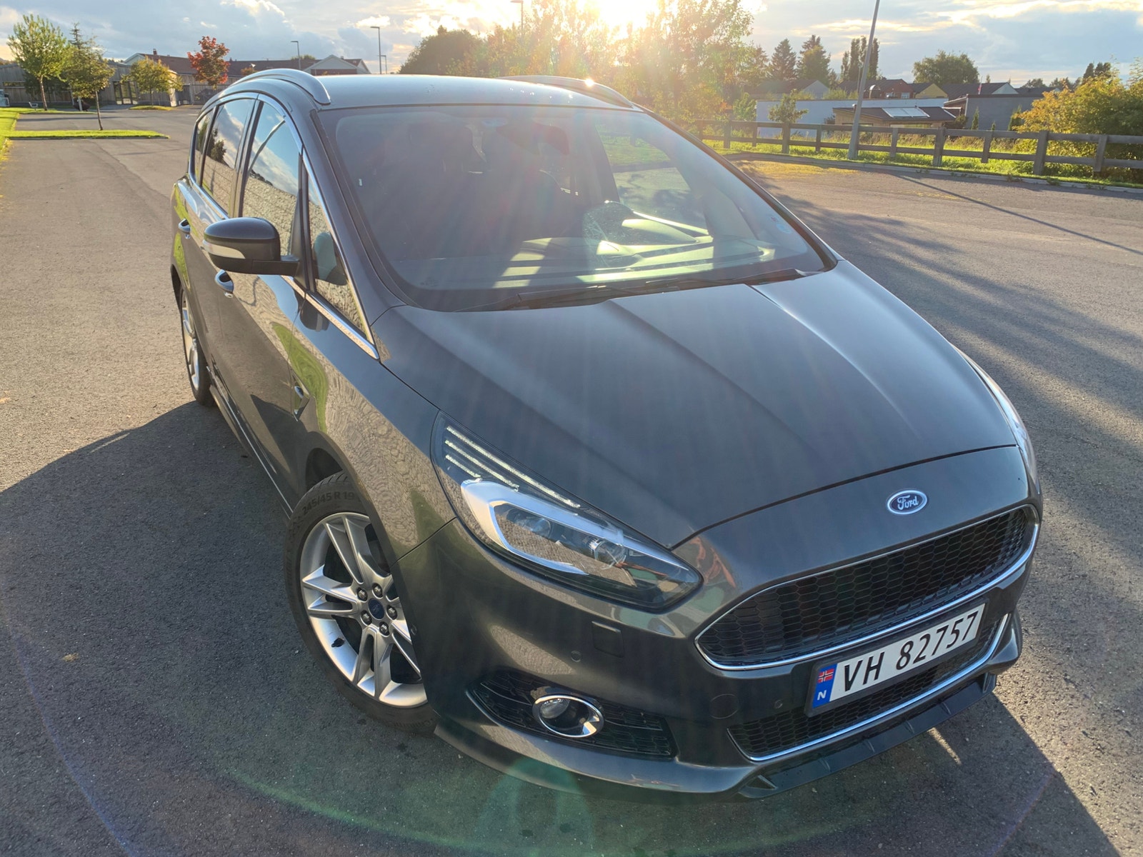 Ford S-MAX 2.0 TDCi AWD Powershift 6, 6-trins, 180ps, 2016