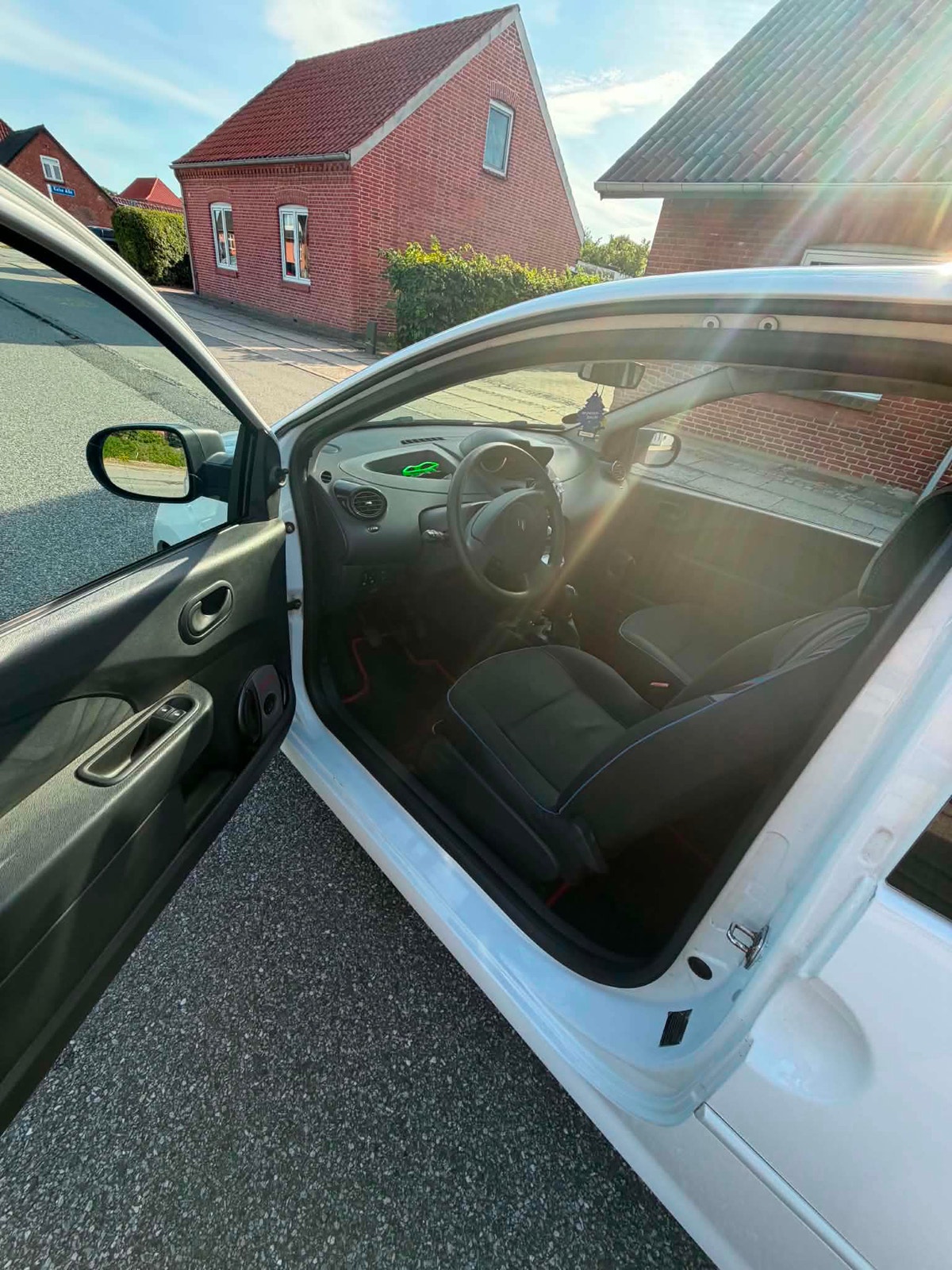 Renault Twingo 1.5 dCi Manual, 75hp, 2012