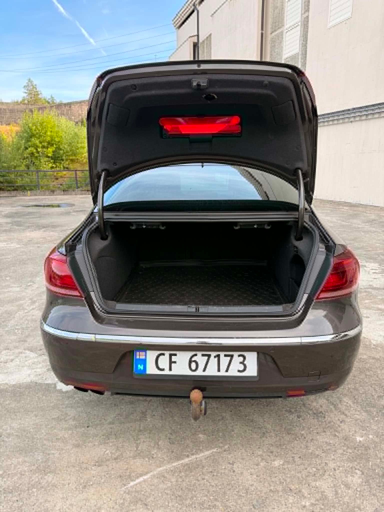 Volkswagen CC 5-seater 2.0 TDI DPF BMT DSG Sequential, 140hp, 2013