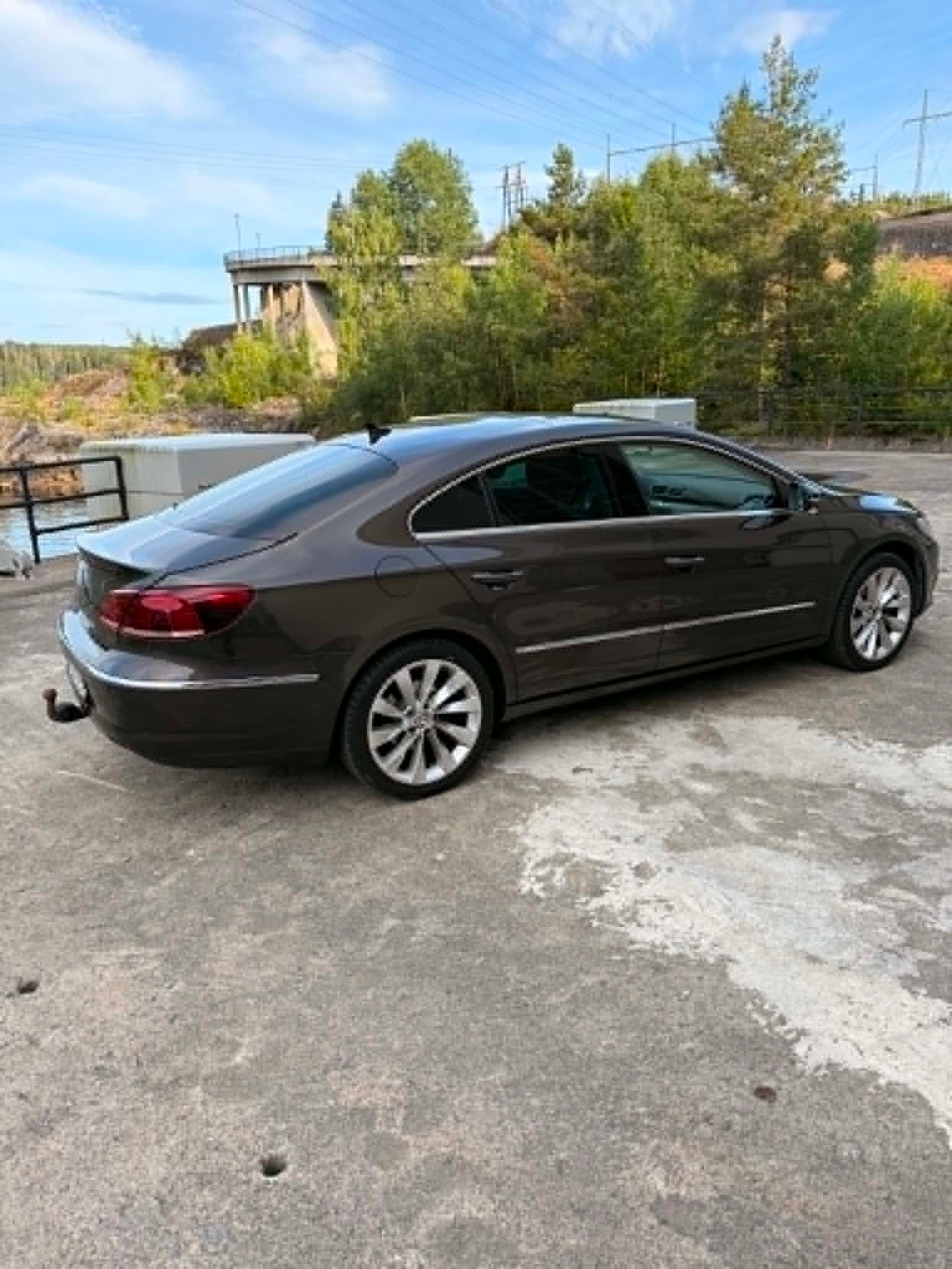 Volkswagen CC 5-seater 2.0 TDI DPF BMT DSG Sequential, 140hp, 2013