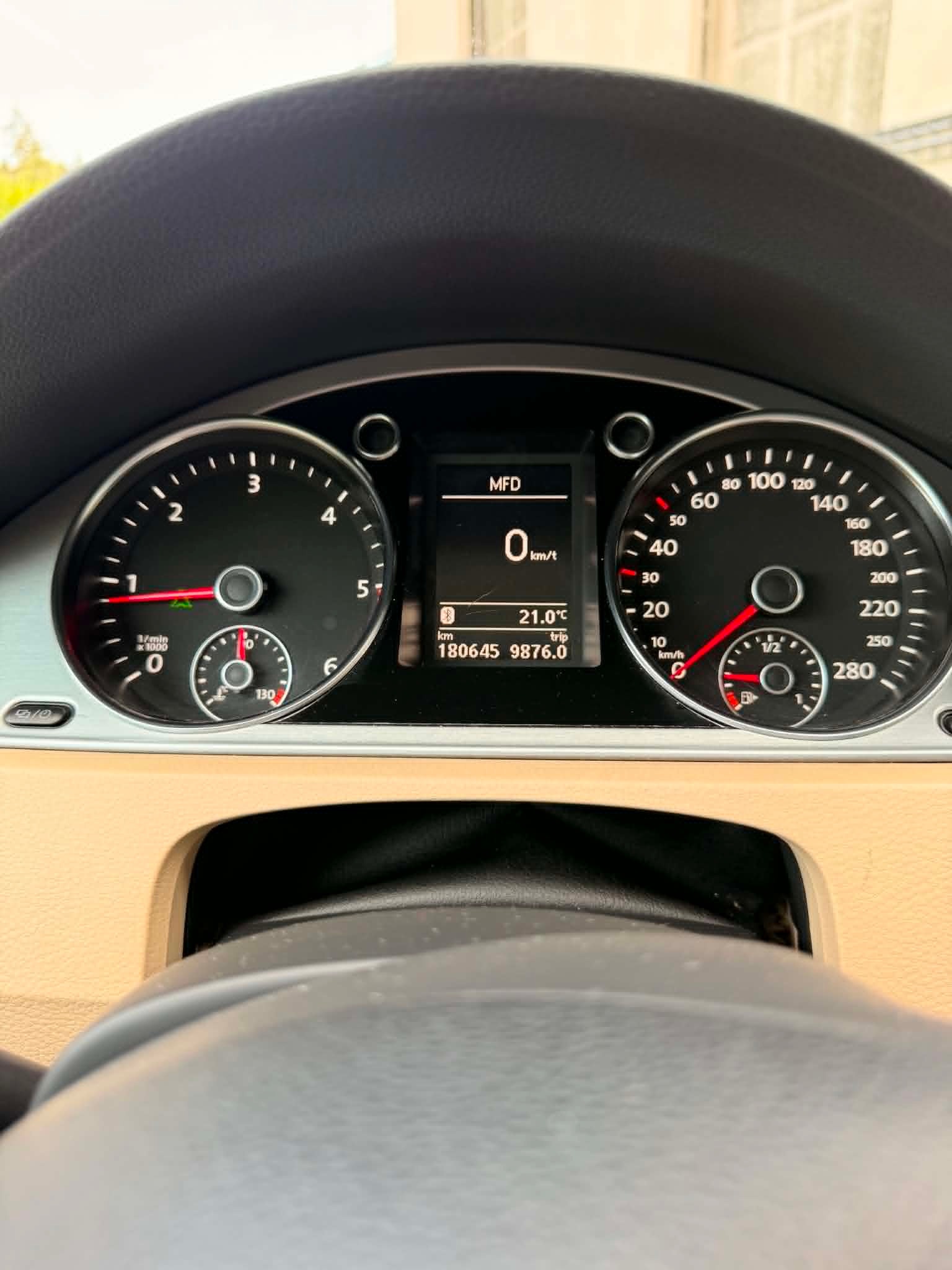 Volkswagen CC 5-seater 2.0 TDI DPF BMT DSG Sequential, 140hp, 2013