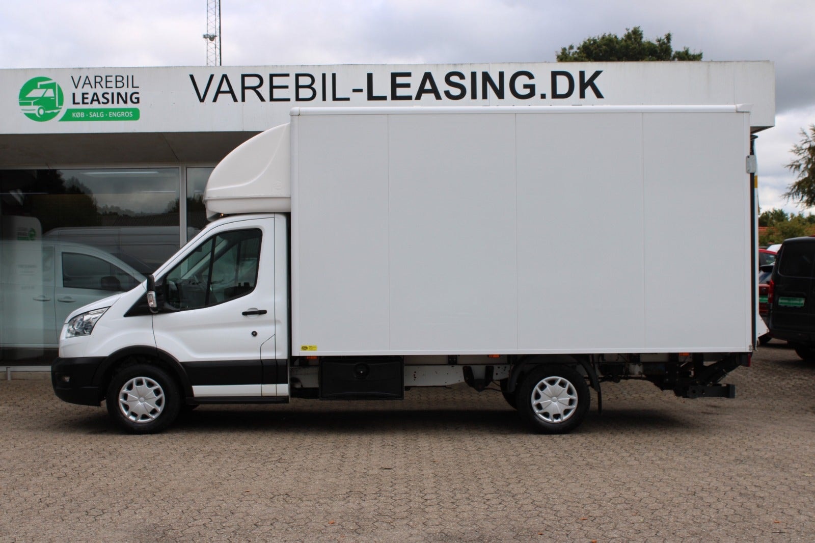 Ford Transit 350 Chassis Cab 2.0 EcoBlue SelectShift, 160hp, 2022
