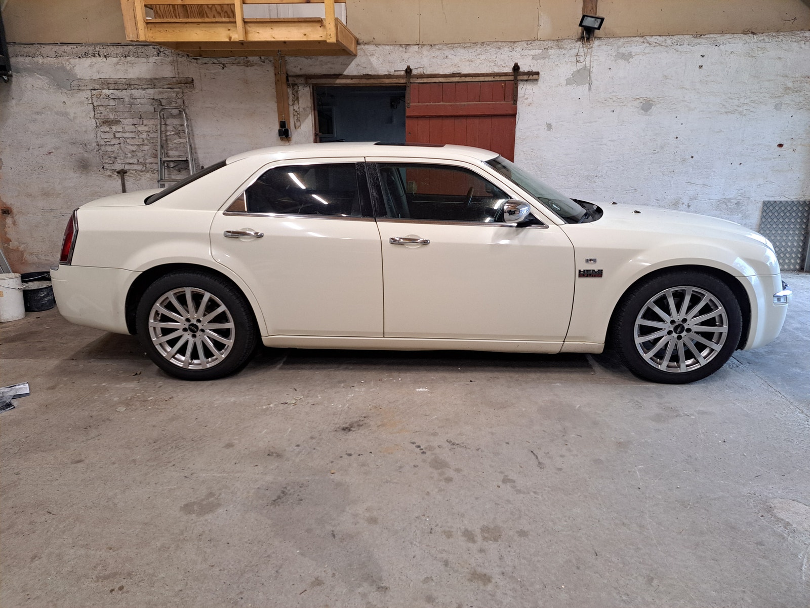 Chrysler 300C 5.7 V8 Automatisk, 5-trinn, 340hk, 2008