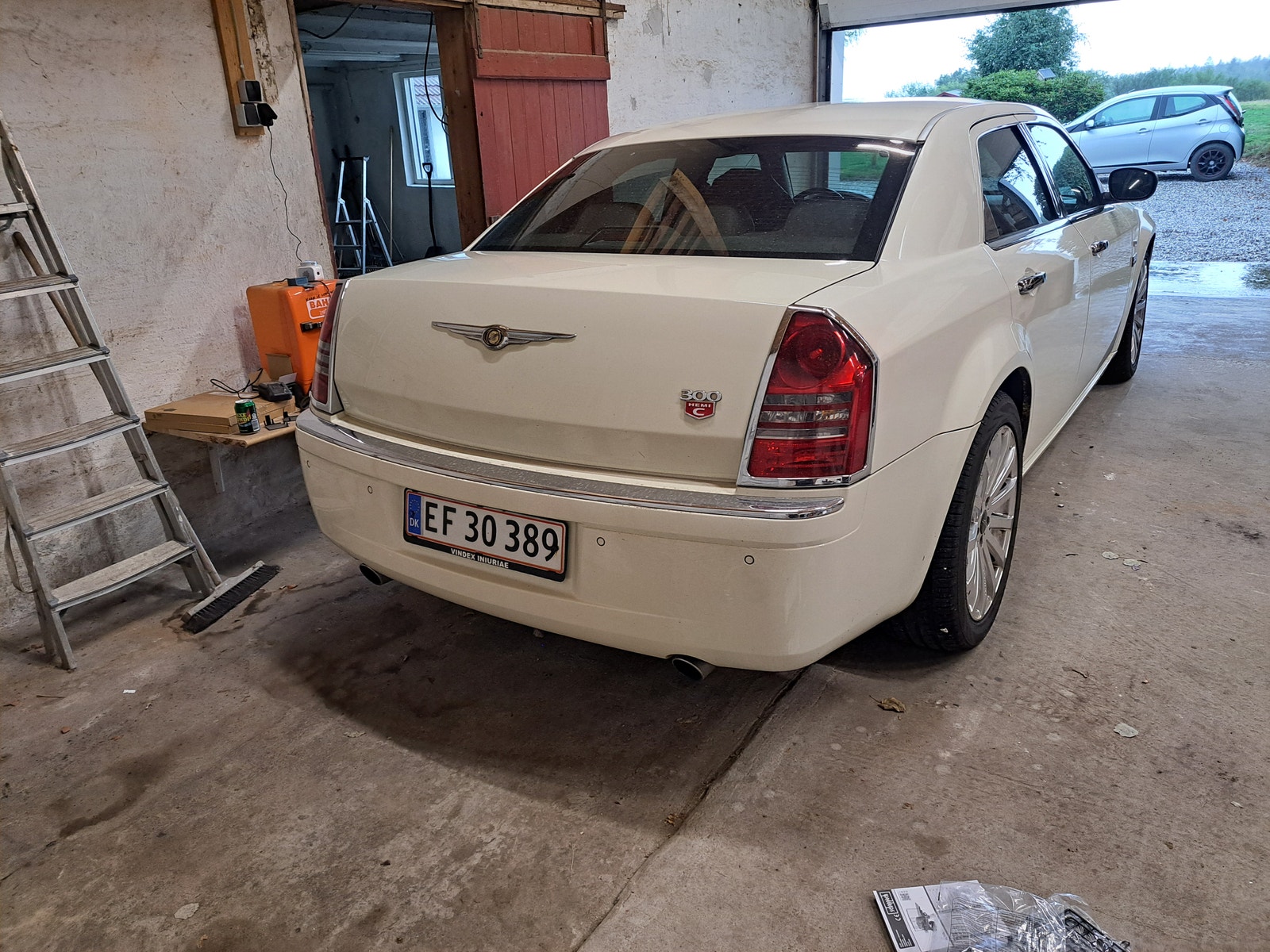 Chrysler 300C 5.7 V8 Automatisk, 5-trinn, 340hk, 2008