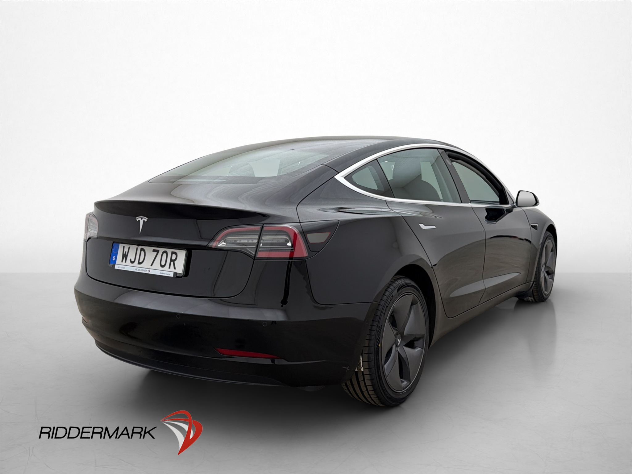Tesla Model 3 Long Range, 287ps, 2019