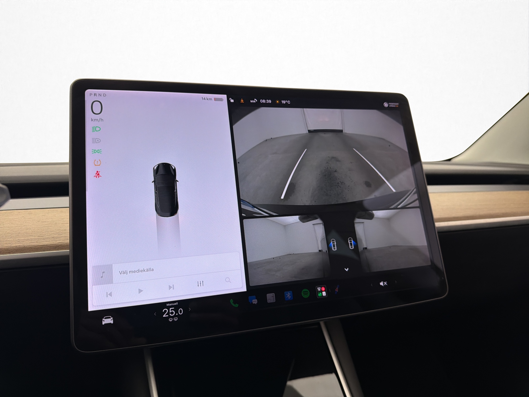 Tesla Model 3 Long Range, 287ps, 2019