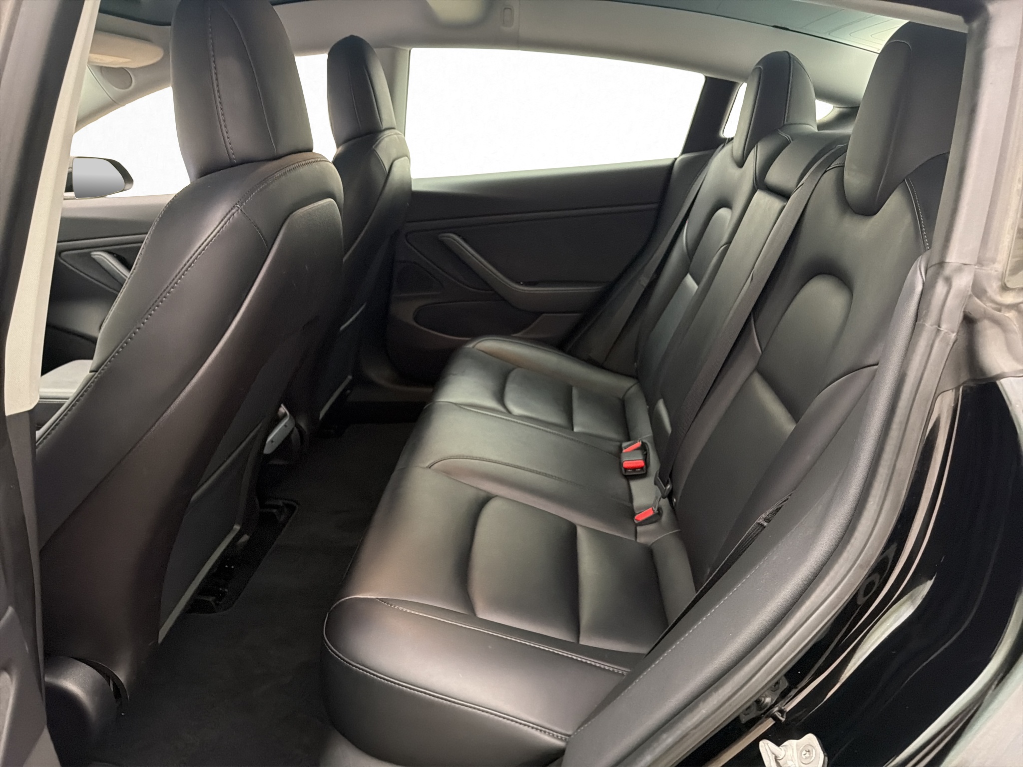 Tesla Model 3 Long Range, 287ps, 2019