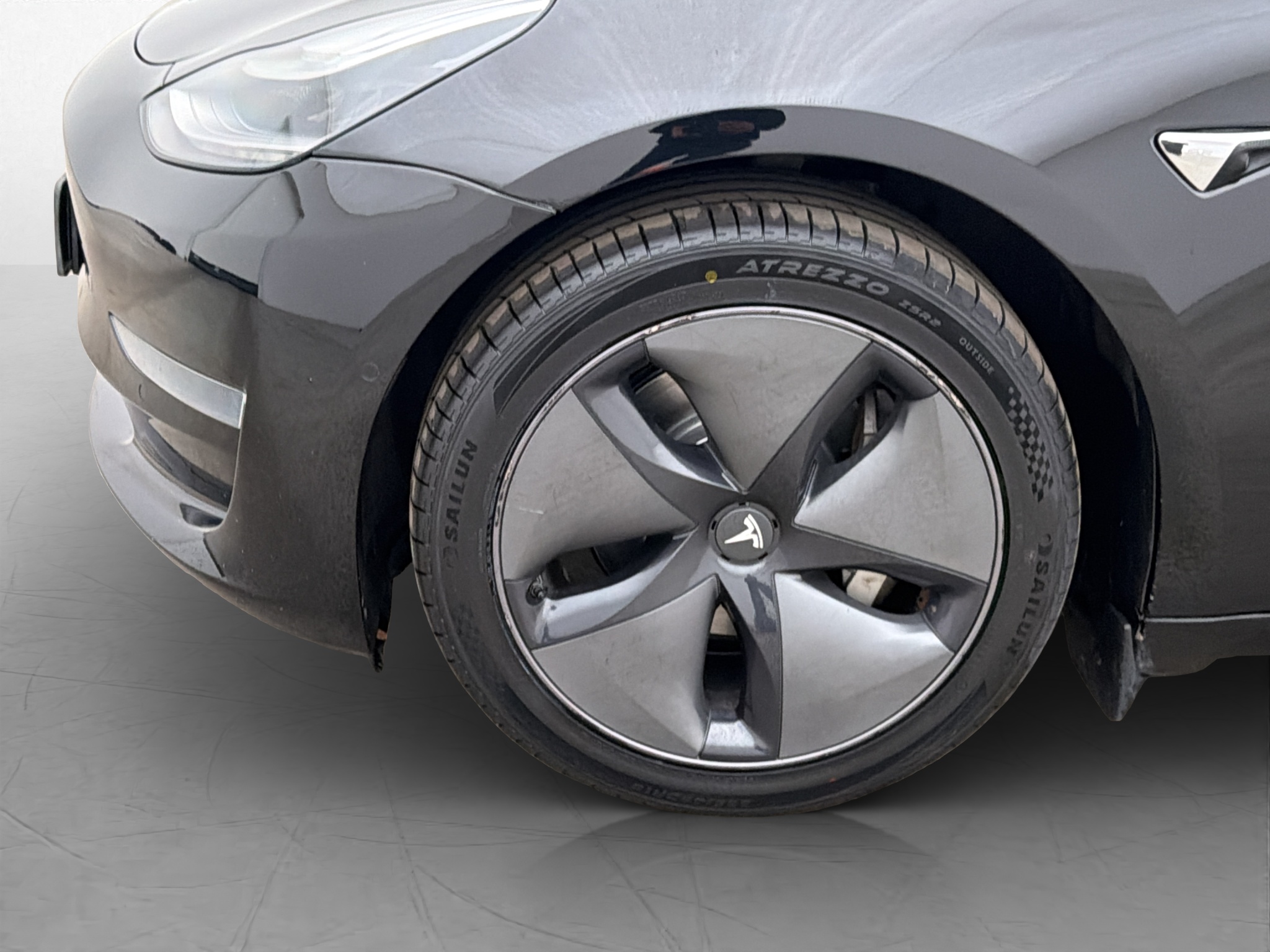 Tesla Model 3 Long Range, 287ps, 2019